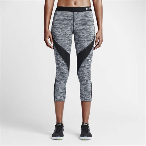 Nike Women's Pro Hypercool Tight 